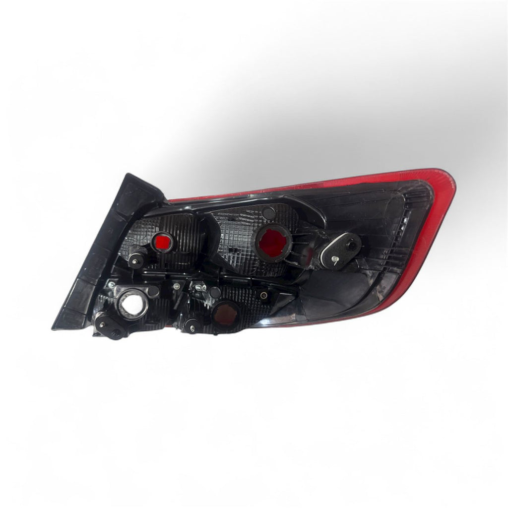 foco trasero derecho chevrolet sail 2016-2024 (optica trasera)